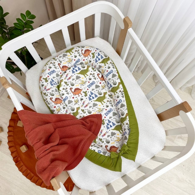 Protectie somn – Baby Nest Dino olive